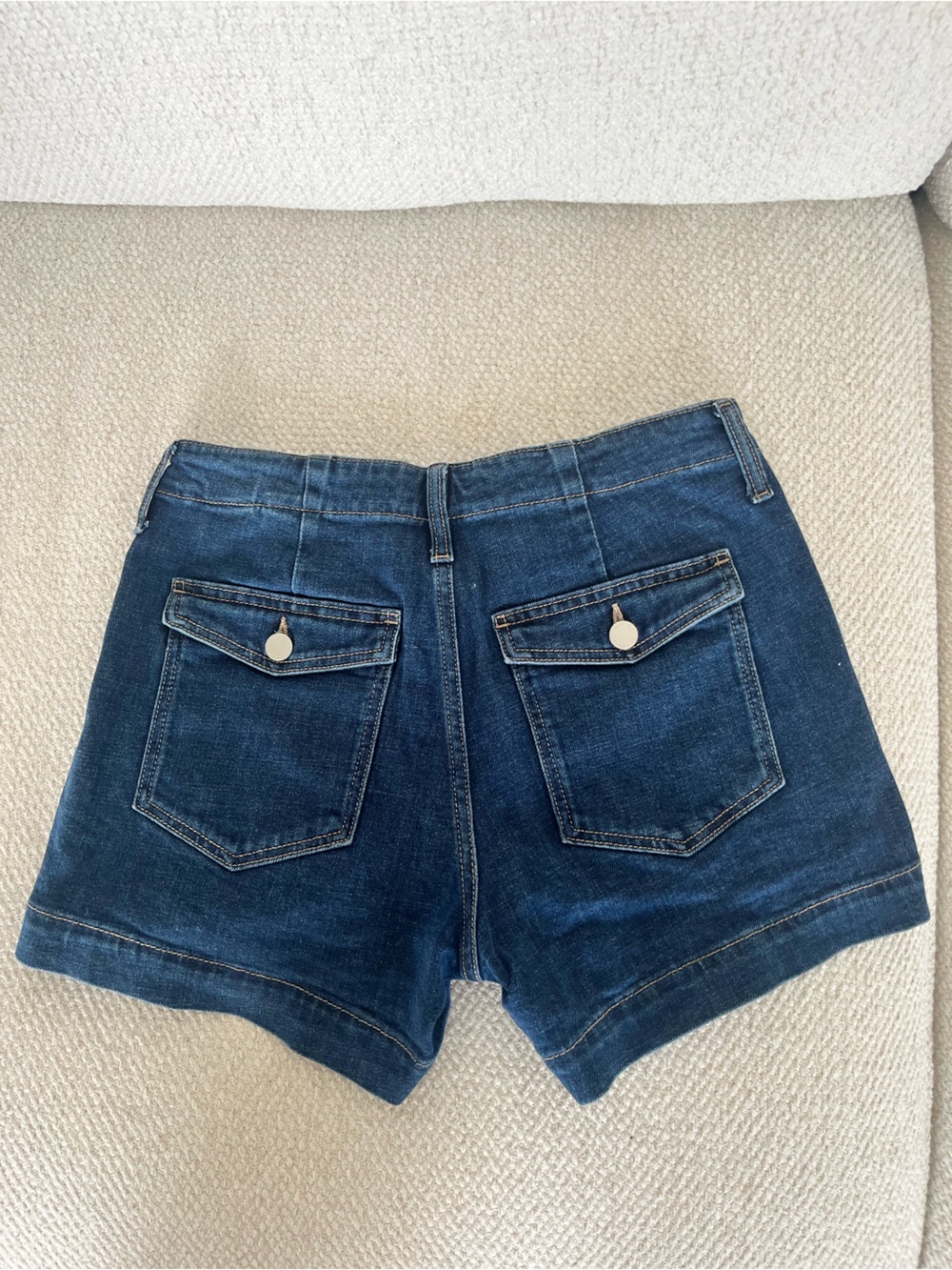 Women's Banana Republic Dark Blue Denim Shorts with Front Patch Pockets - Picture 2 of 3
